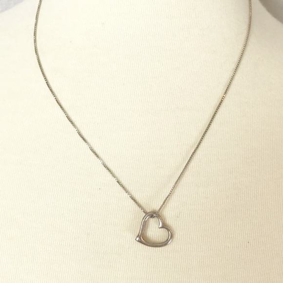 unknown Jewelry - 925 Sterling Silver Petite Heart Pendant Necklace unknown Jewelry - 925 Sterling Silver Petite Heart Pendant Necklace